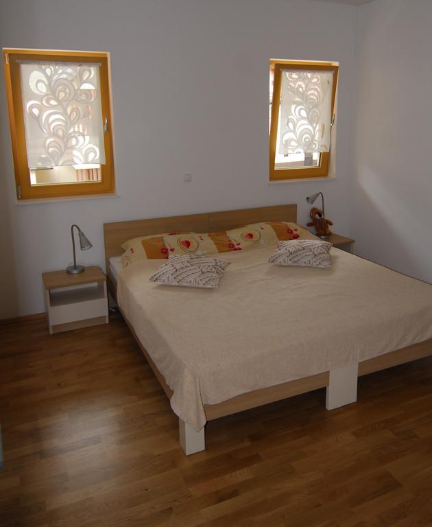 Apartment House Cviter Bovec Pokoj fotografie